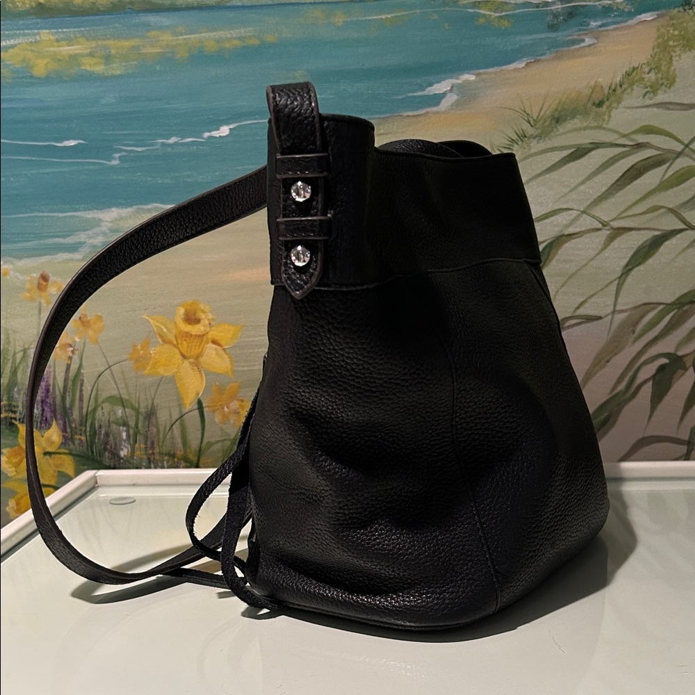 Aimee Kestenberg Elation Black Pebble Leather Crossbody/Bucket Bag - Picture 5 of 15